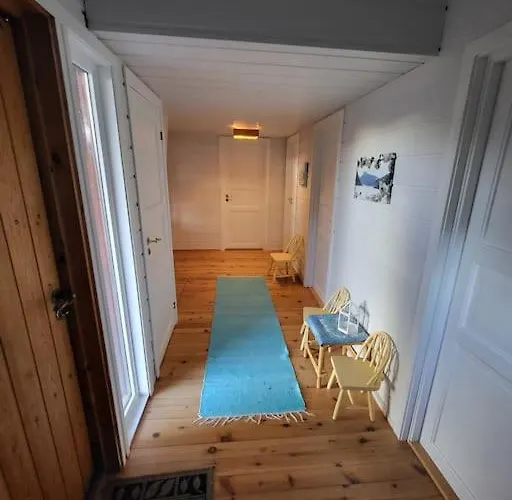 On An Beautiful Island With A Sea View Vakantiehuis Vinsternes