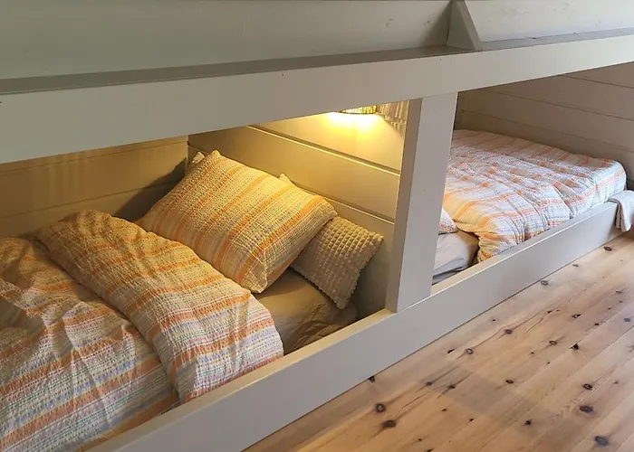 Vakantiehuis On An Beautiful Island With A Sea View Vinsternes